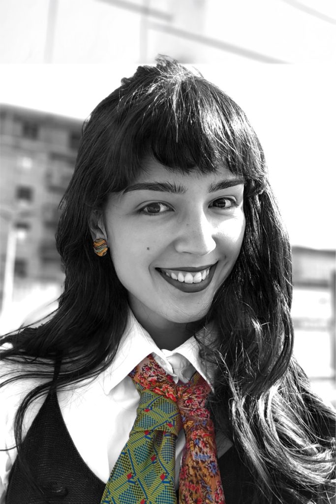 TEODORA CV FOTO